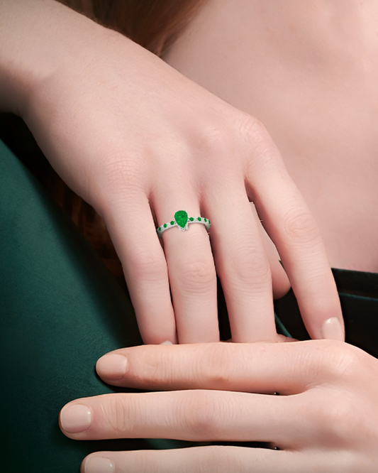 925 Silver Emerald & CZ Ring